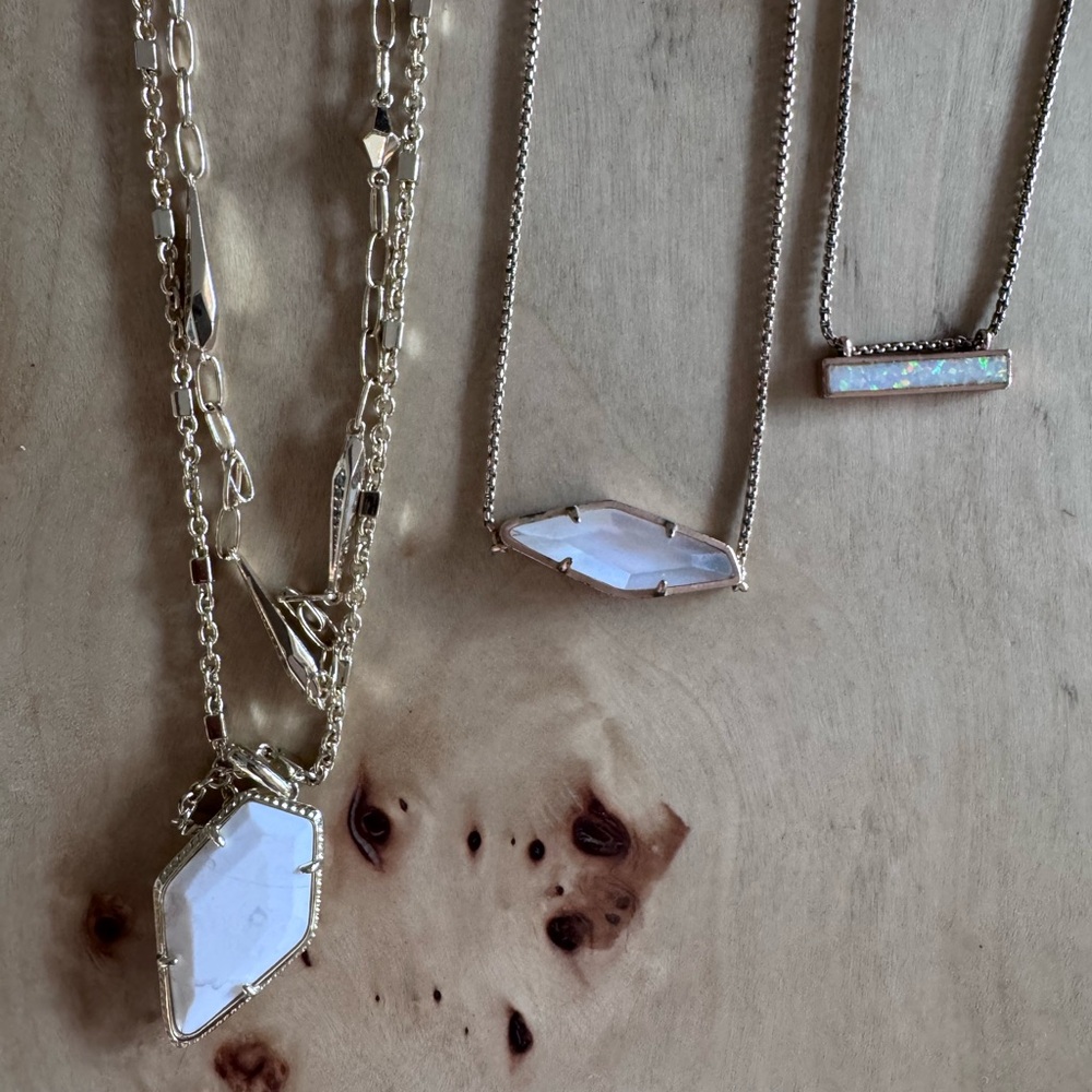 LOT of Kendra Scott jewelry - Picture 6 of 6